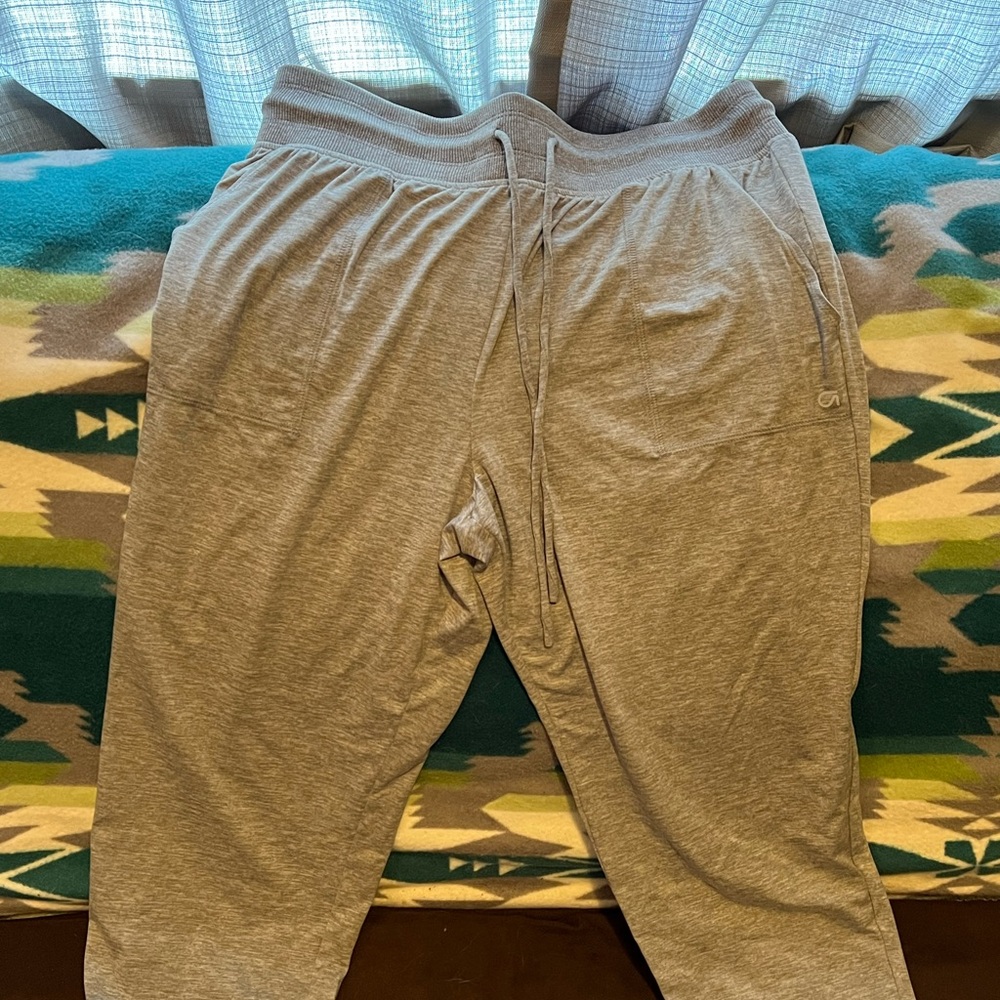 Gapfit brushed tech Jersey joggers - like new!